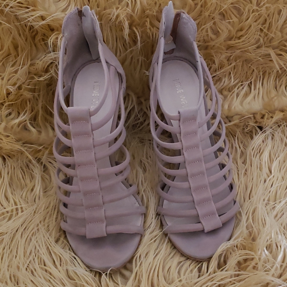 Sexy Nude Nine West Heels Size 9 - Picture 5 of 8